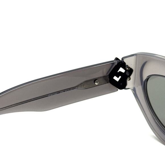 NEW!!! FENDI Sunglasses FE40146I 20A Authentic - Picture 8 of 11